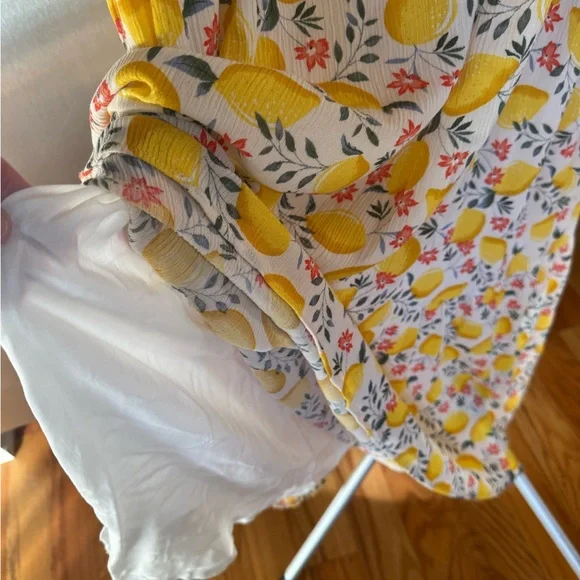 Tribal Sunflower Print Maxi Dress - Picture 8 of 11